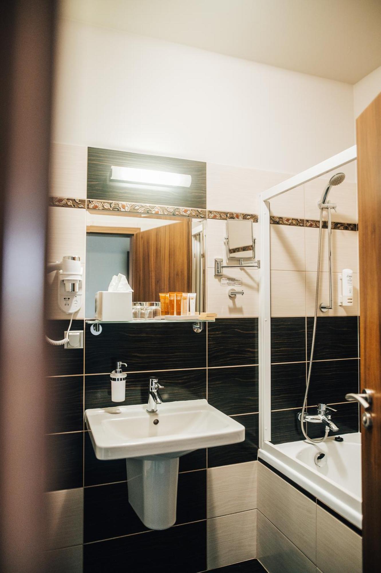 Hotel Elegance Šumperk Zewnętrze zdjęcie