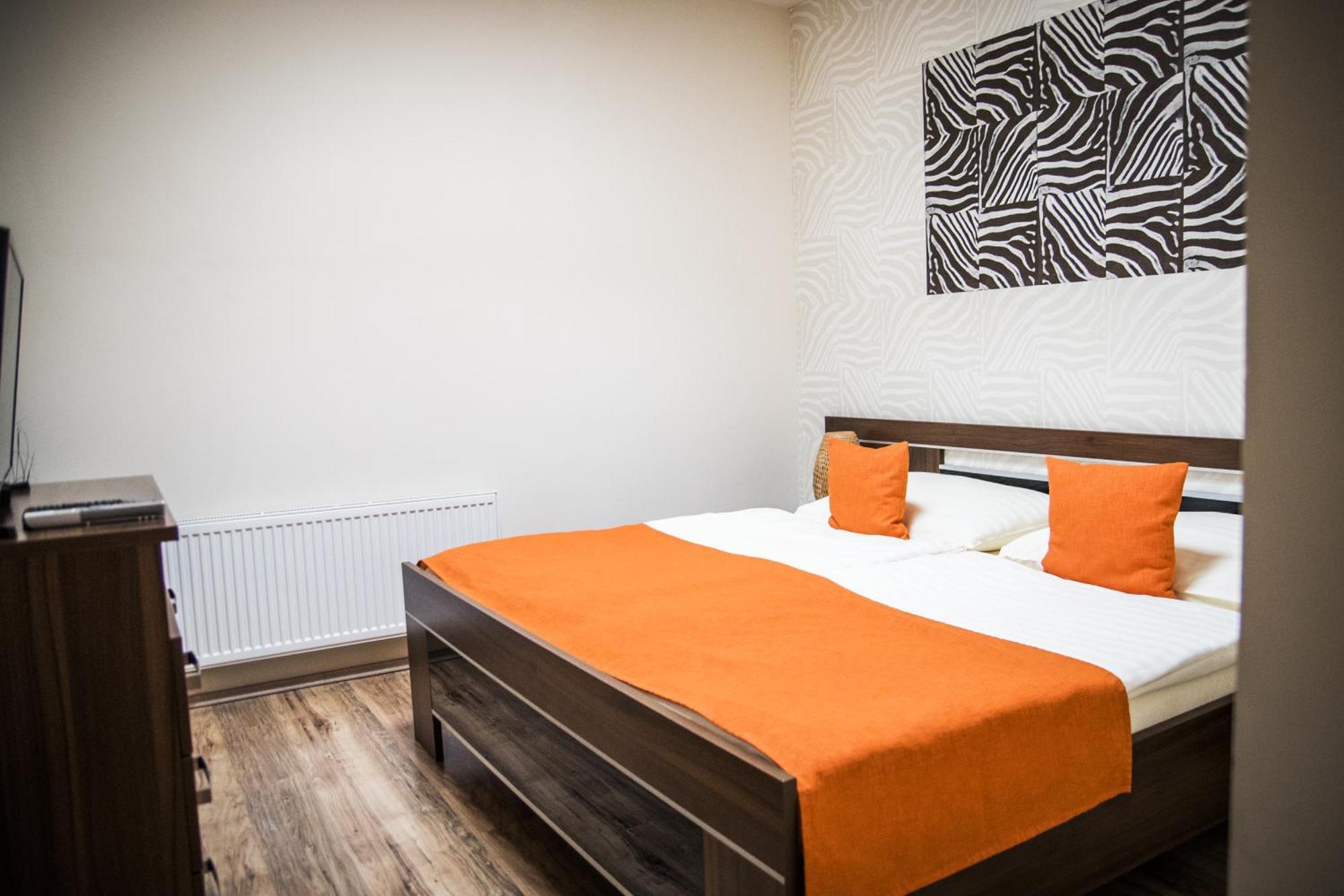 Hotel Elegance Šumperk Zewnętrze zdjęcie